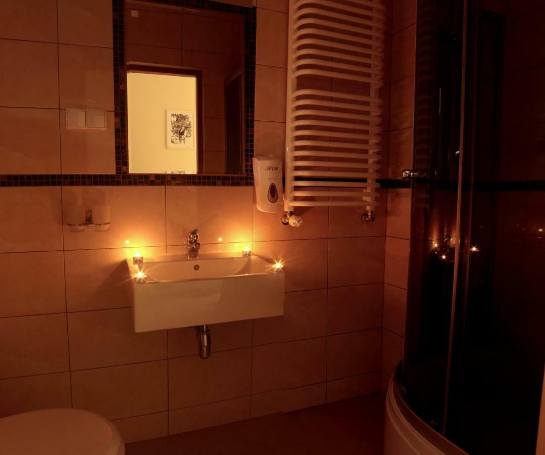 Apartamenty Przy Trakcie Cesarskim Wegierska Gorka Buitenkant foto